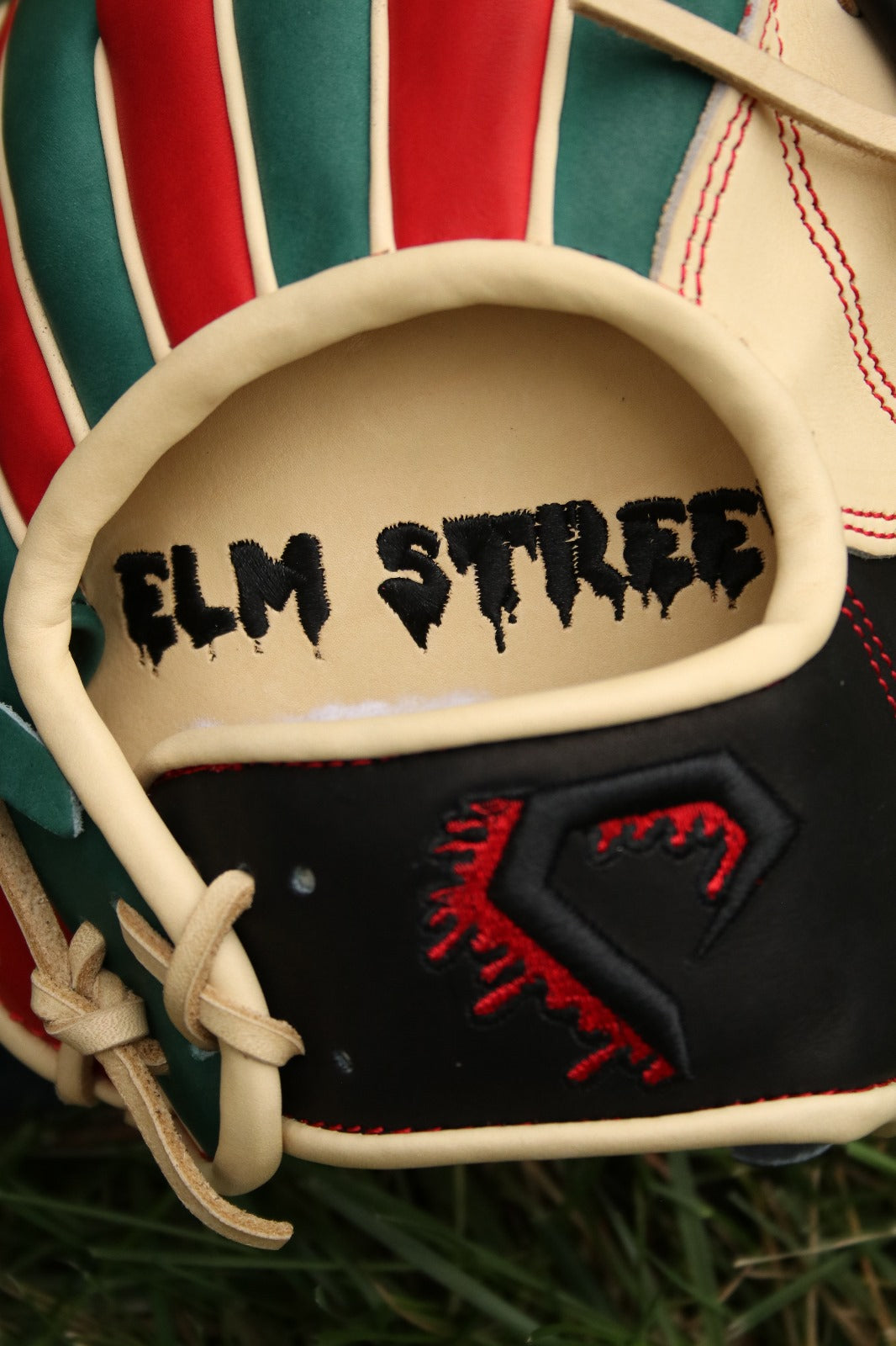 Limited Edition "Nightmare" Pitchers Glove