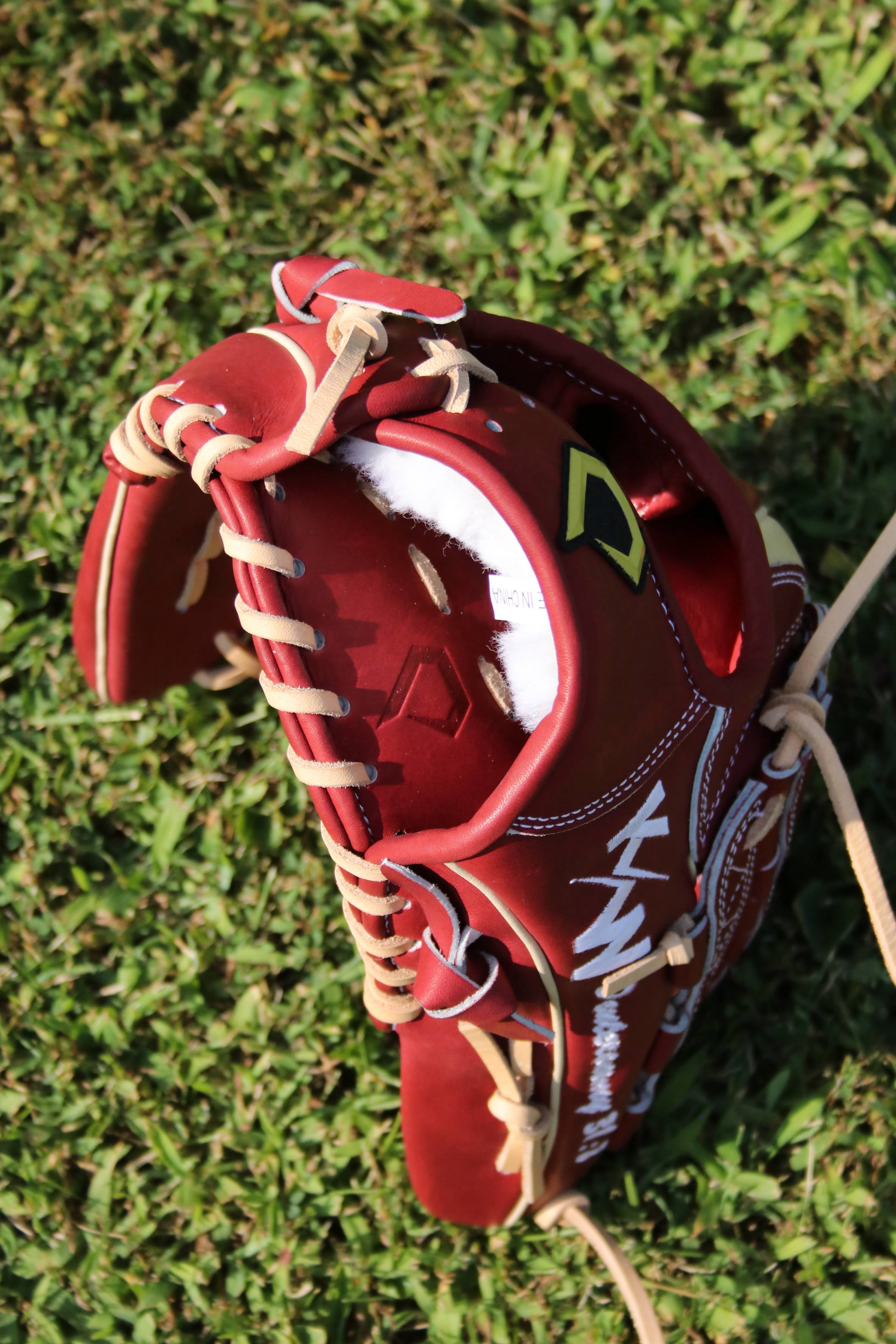 Kyle Whitten Pro Model Custom Glove