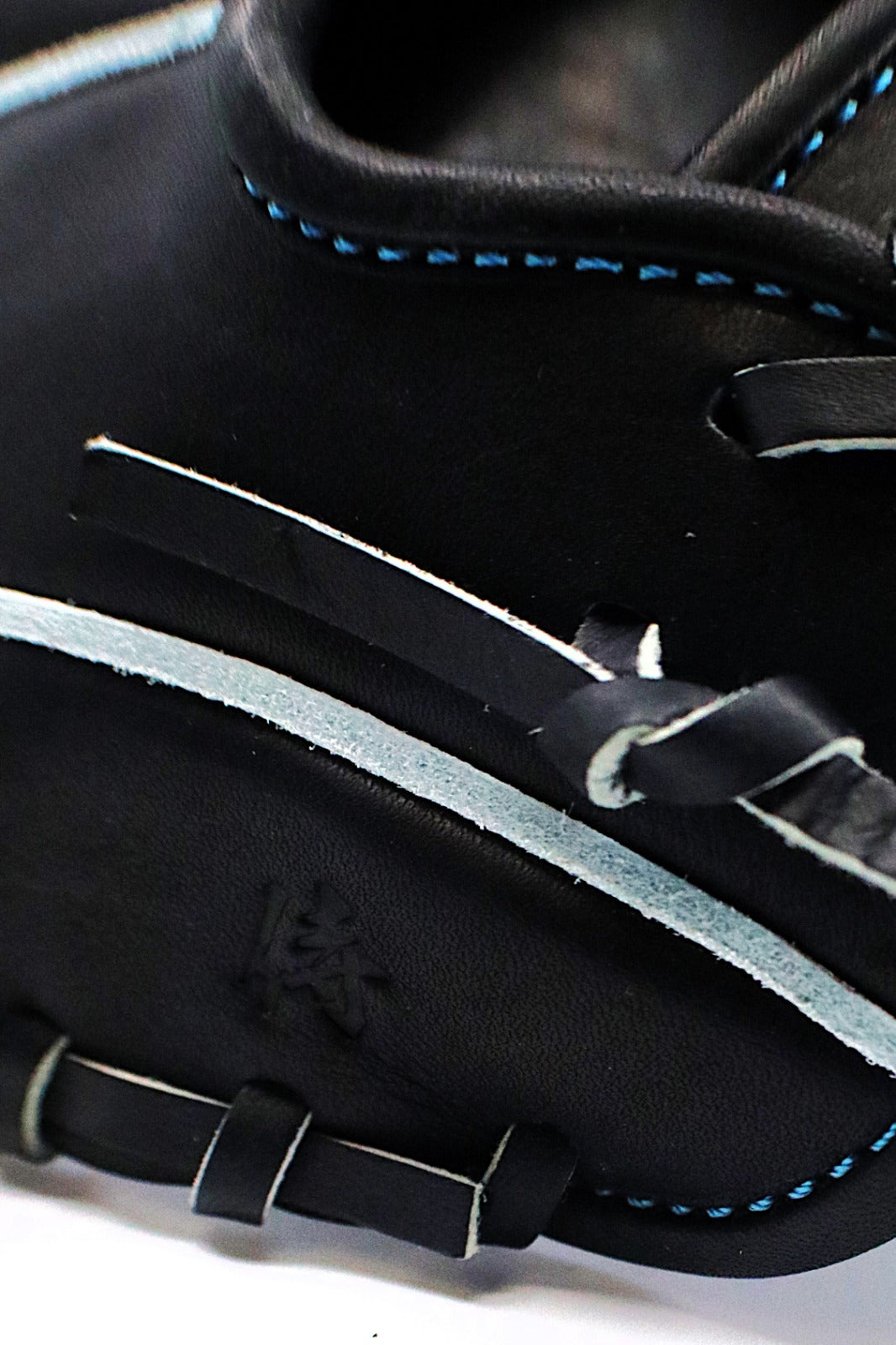 Samurai Finger Shift Pitcher Model