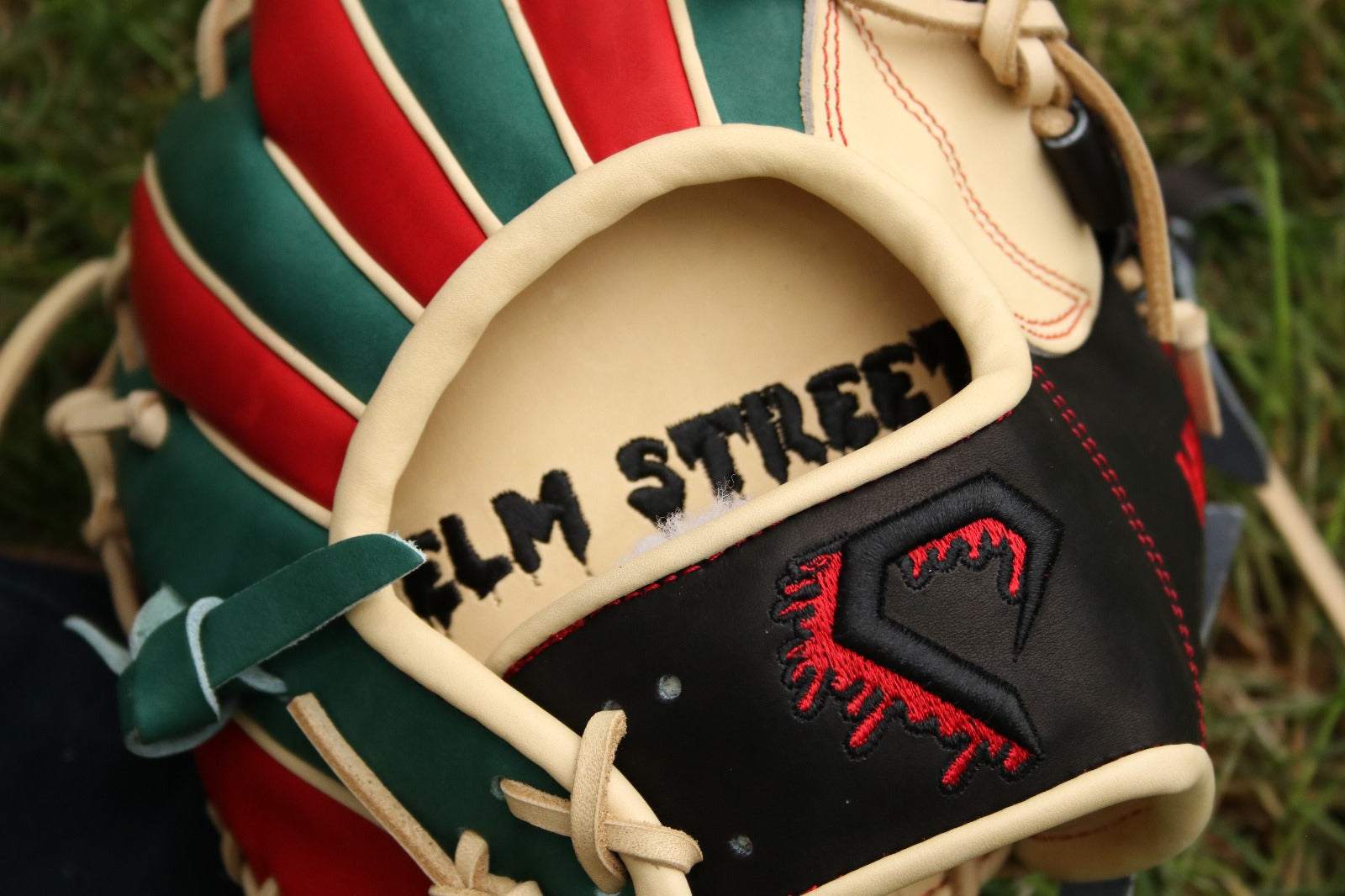 Limited Edition "Nightmare" Pitchers Glove