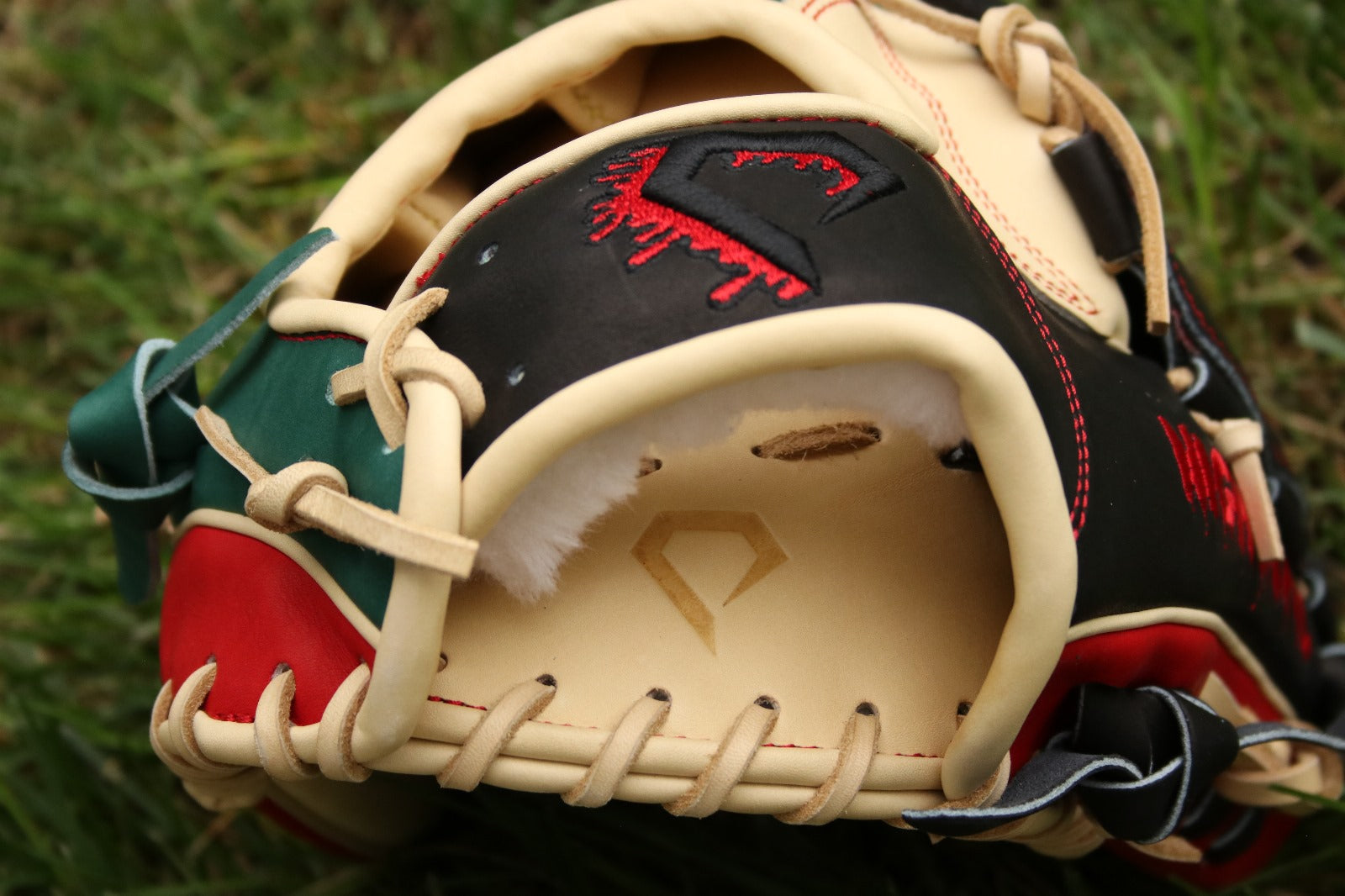 Limited Edition "Nightmare" Pitchers Glove