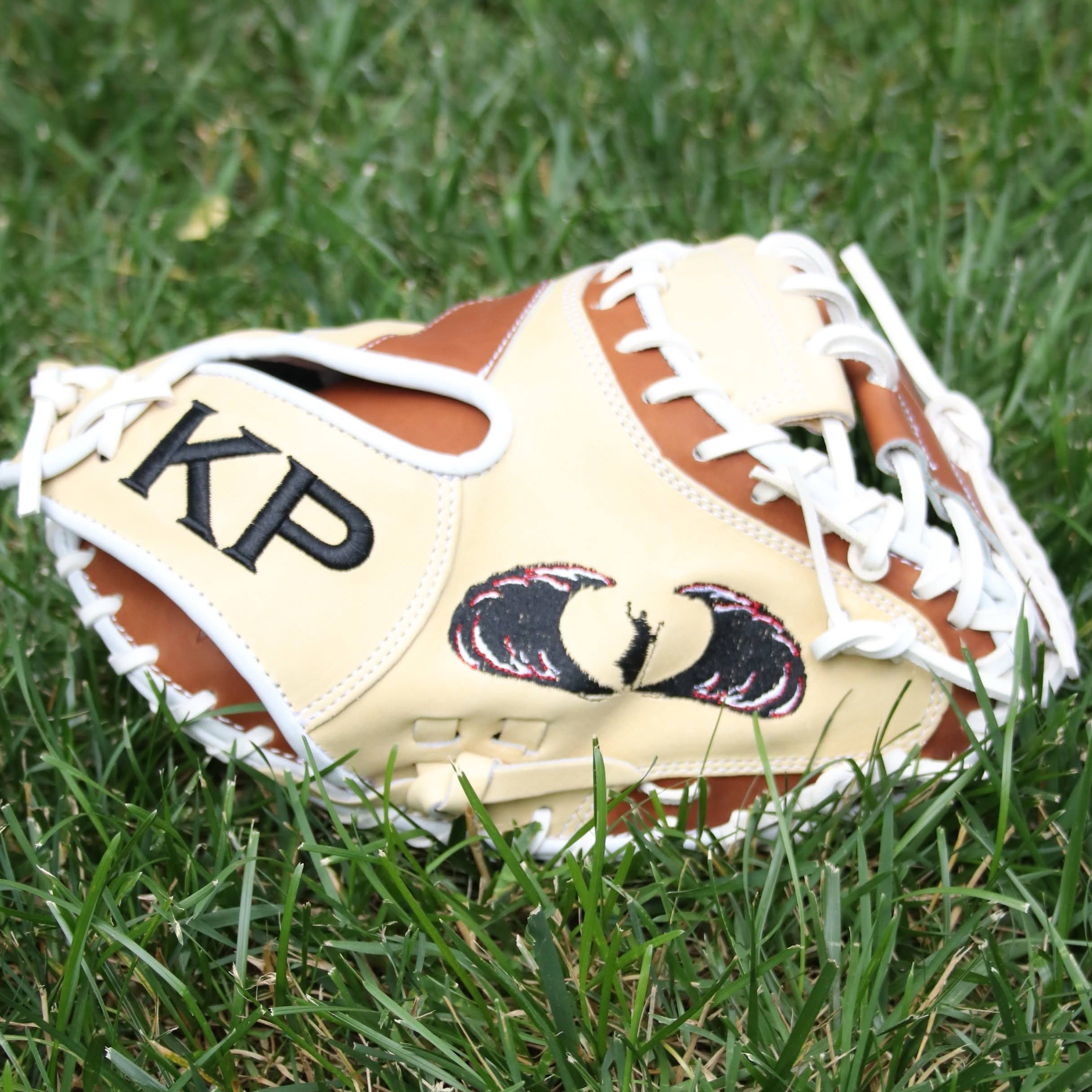 Kenny Piper Pro Model Traditional Catchers Mitt
