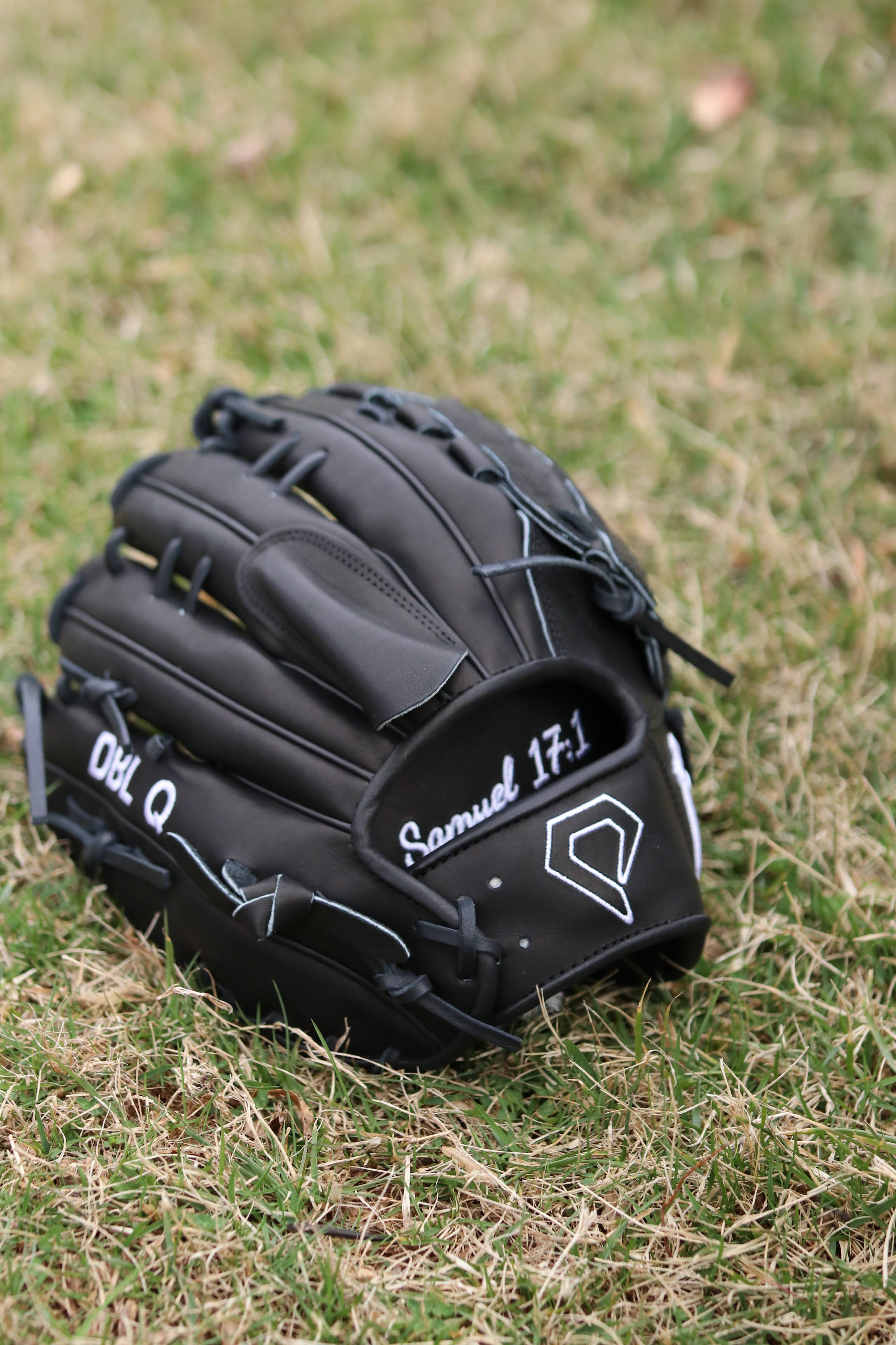 Hunter Hoopes Pro Model Custom Glove