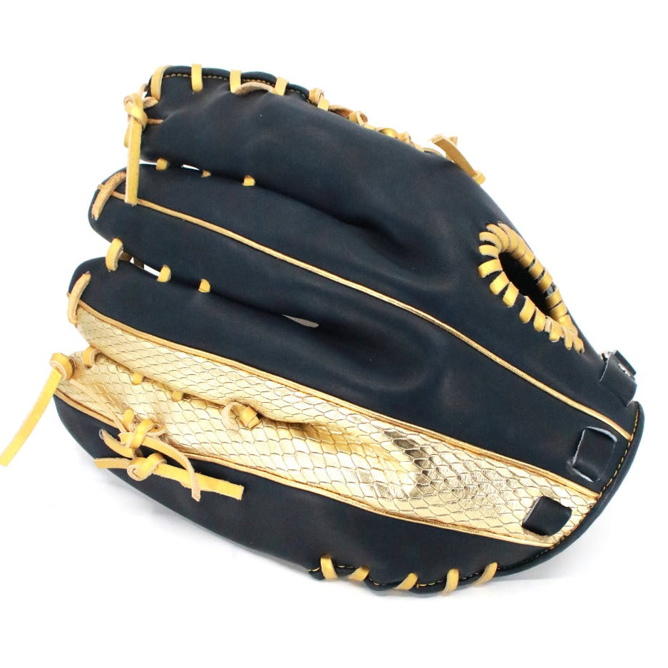 Royalty 6 Finger Outfield Glove