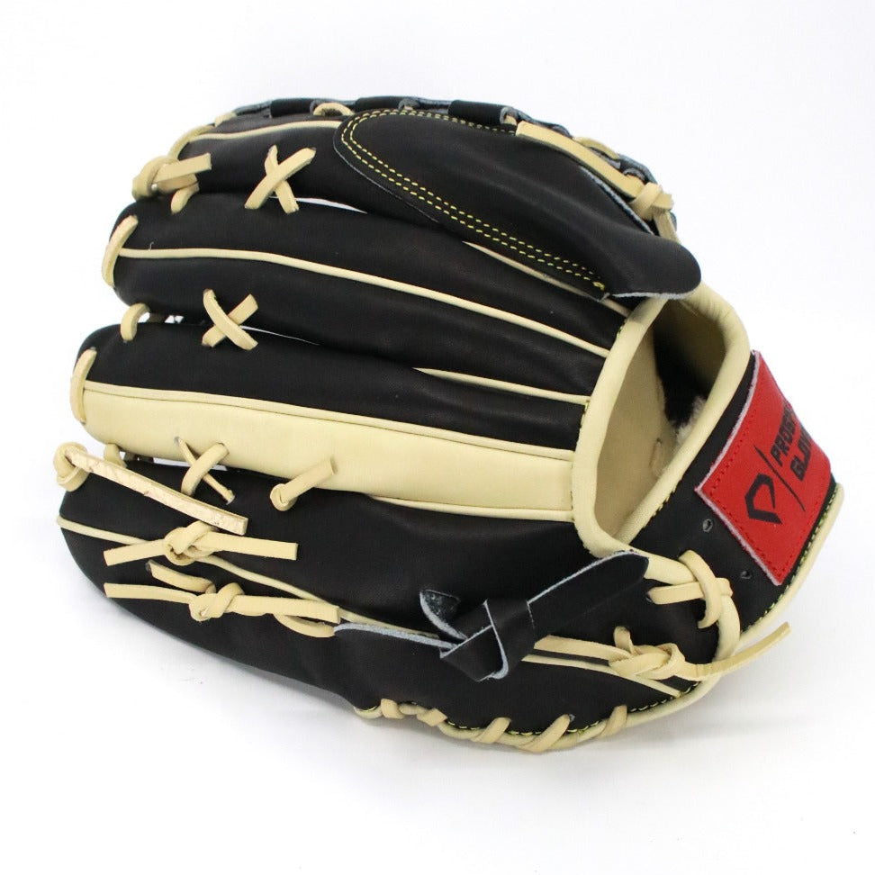 Black/Camel Pitchers Glove